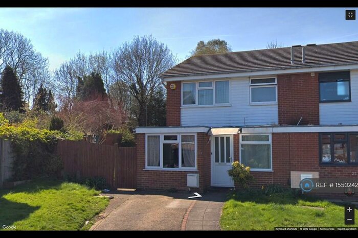 3 Bedroom Semi-Detached House To Rent In Fenton Close, Chislehurst, BR7
