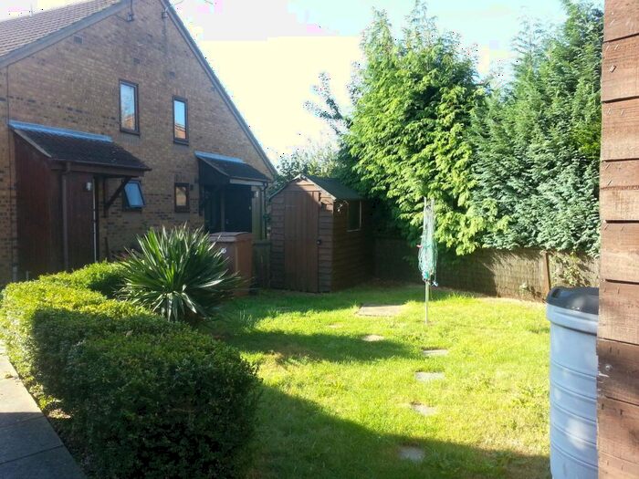 1 Bedroom Detached House To Rent In Rubens Gate, Springfield, CM1