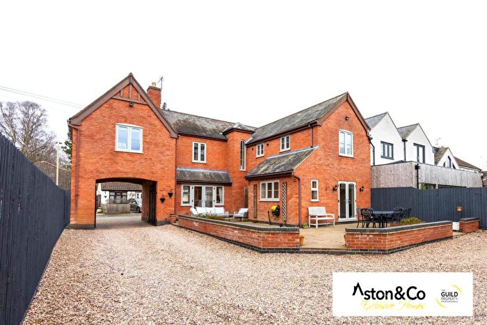 5 Bedroom Detached House For Sale In New Zealand Lane, Queniborough, Leicester, LE7