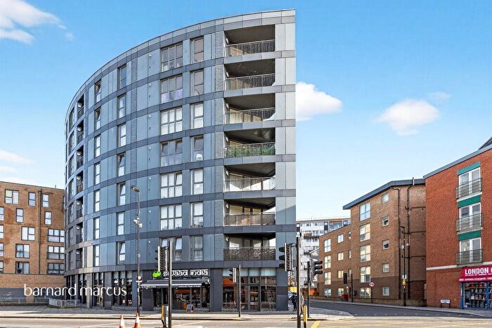 2 Bedroom Flat For Sale In Bensham Lane, Croydon, CR0