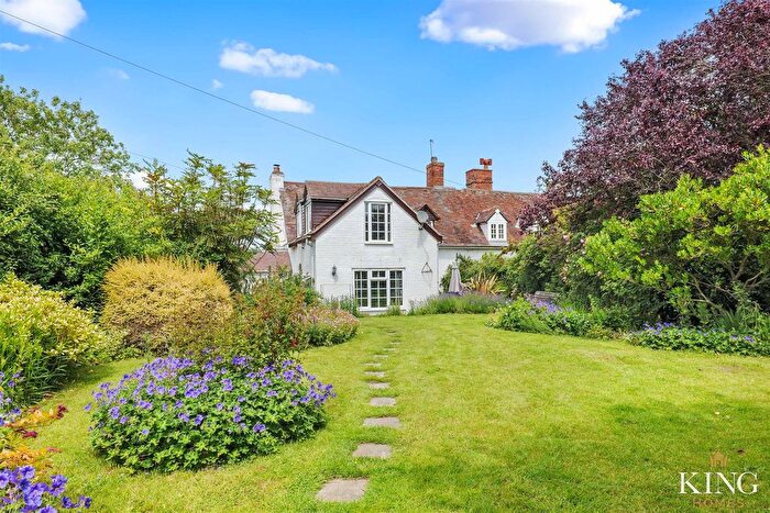 4 Bedroom Semi Detached House For Sale In Evesham Road, Weethley, Alcester, B49