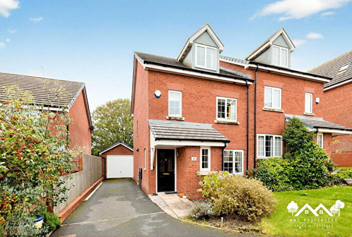 4 Bedroom Semi-Detached House For Sale In Buckthorn Lane, Feniscowles, BB2