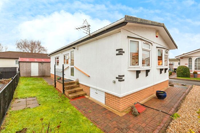 2 Bedroom Mobile/park Home For Sale In Allington Gardens, Allington, Grantham, NG32