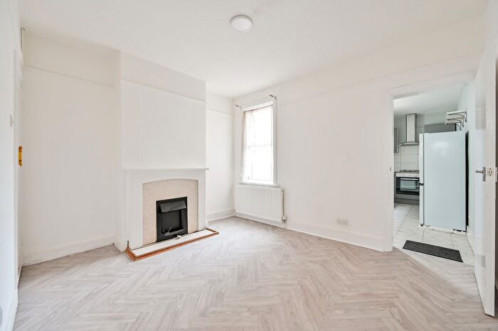 3 Bedroom Terraced House To Rent In Maple Road, Grays, RM17