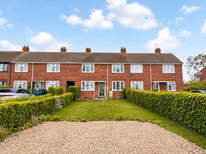 3 Bedroom Terraced House For Sale In Church Avenue, Halvergate, NR13