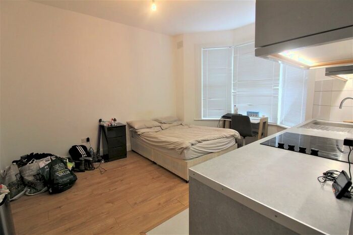 Studio To Rent In Kitchener Road, Tottenham, N17