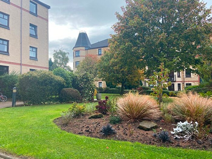 2 Bedroom Flat To Rent In West Bryson Road, Slateford, Edinburgh, EH11