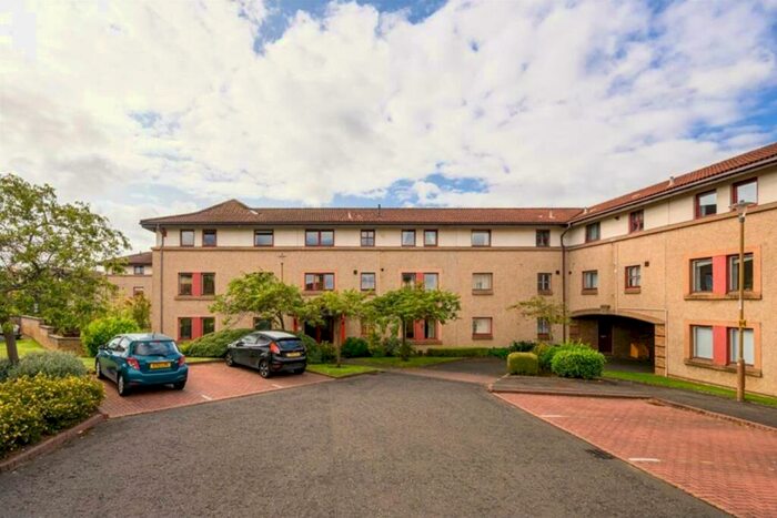 2 Bedroom Flat To Rent In North Werber Place, Fettes, Edinburgh, EH4