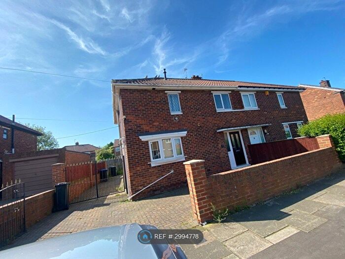 3 Bedroom Semi Detached House To Rent In Newlyn Green, Middlesbrough, TS3