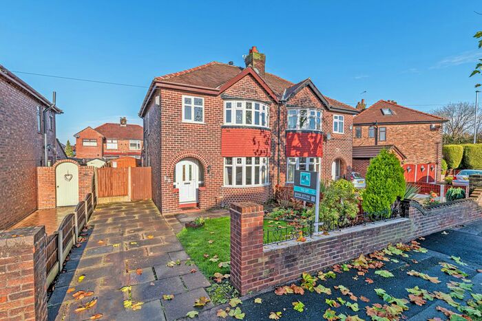 3 Bedroom Semi-Detached House To Rent In Withers Avenue, Warrington, Cheshire, WA2