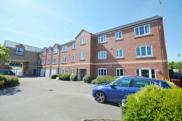 3 Bedroom Flat To Rent In Freeman Court, Eckington, S21