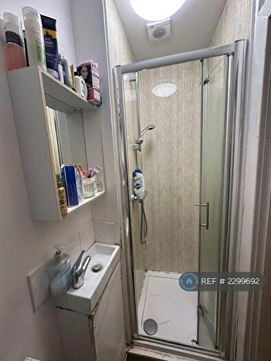 1 Bedroom Flat To Rent In Knighton Terrace, London, E11