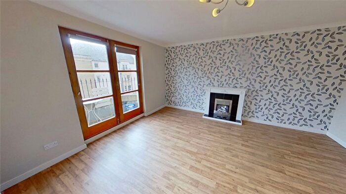 2 Bedroom Flat To Rent In Dicksonfield, Edinburgh, EH7