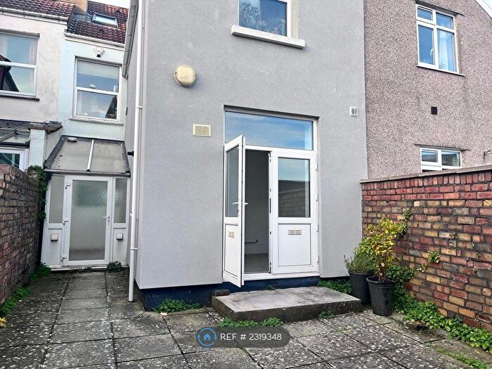 1 Bedroom Semi-Detached House To Rent In North View, Westbury Park, Bristol, BS6