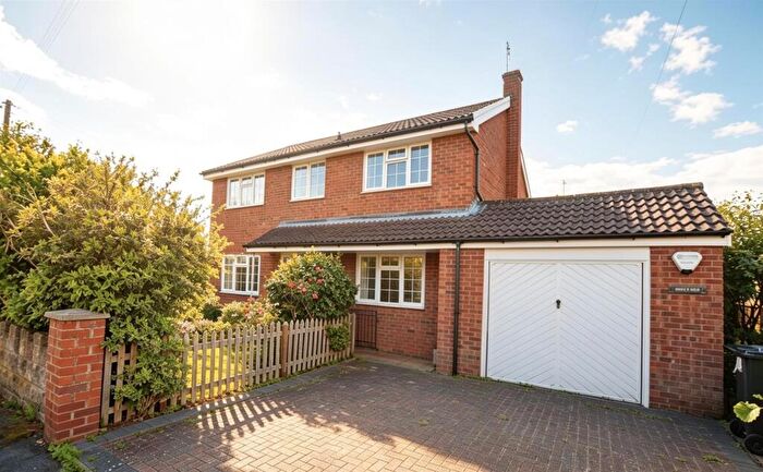 4 Bedroom Detached House For Sale In Newlands Drive, Leominster, HR6