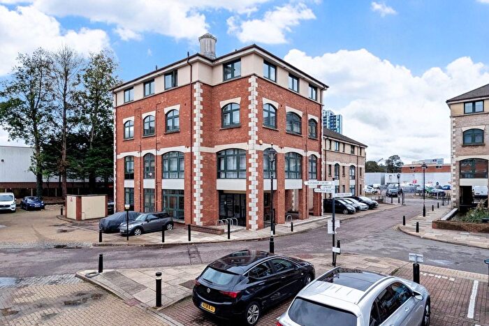 2 Bedroom Flat To Rent In , Hemel Hempstead, HP3
