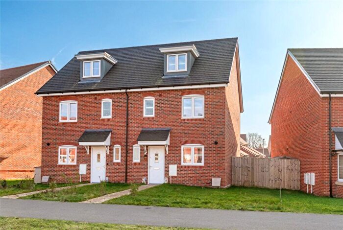 4 Bedroom Semi-Detached House For Sale In Dalley Road, Wokingham, Berkshire, RG40