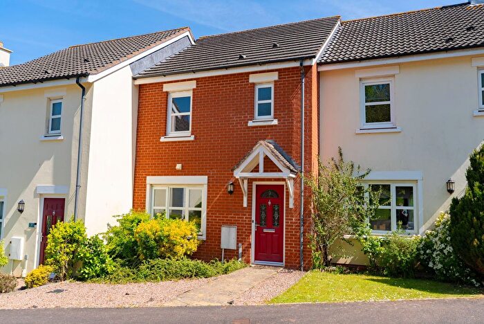 3 Bedroom Terraced House To Rent In Saxon Close, Crediton, EX17