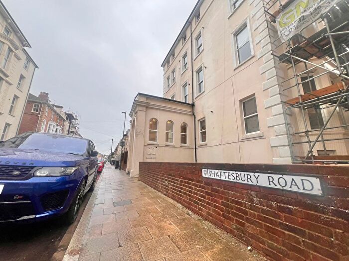 1 Bedroom Flat To Rent In Shaftesbury Road, Southsea, PO5