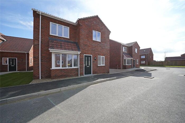 3 Bedroom Detached House To Rent In White Horse Drive, West Row, Bury St. Edmunds, Suffolk, IP28