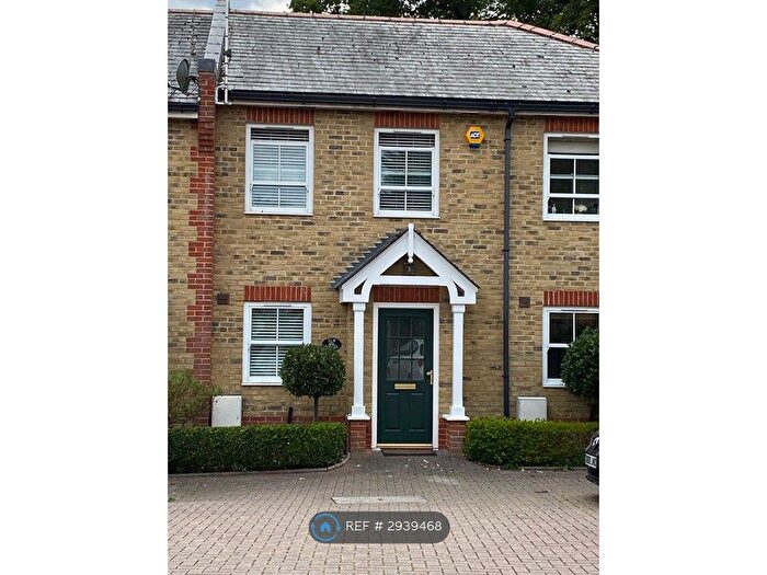 2 Bedroom Terraced House To Rent In Jennings Place, Chelmsford, CM4