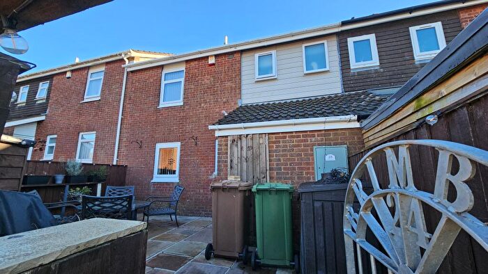 3 Bedroom Terraced House For Sale In Dockray Close, Plymouth, PL6