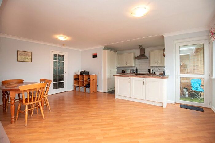 2 Bedroom Flat For Sale In Woodside, Hazelwood Road, Bristol, BS9