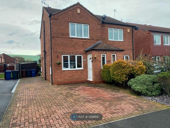 2 Bedroom Semi-Detached House To Rent In Hoselett Field Road, Long Eaton, Nottingham NG10