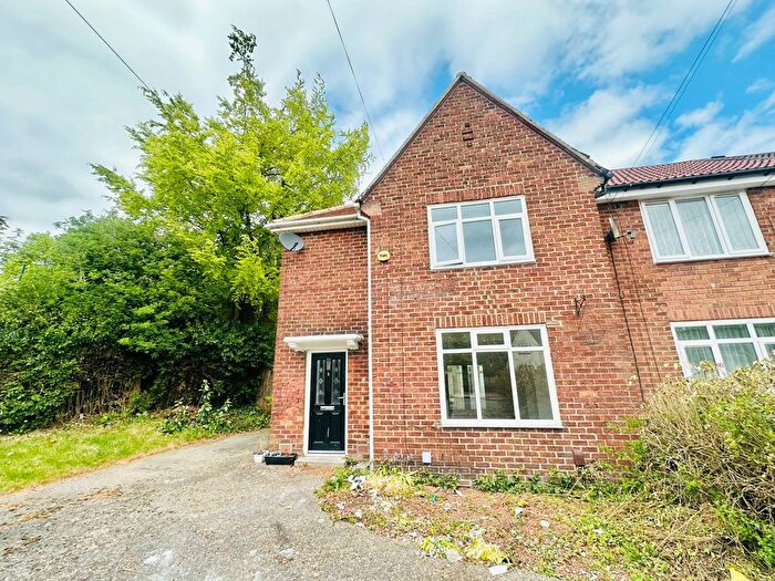 3 Bedroom Terraced House To Rent In Hadrian Road, Newcastle Upon Tyne, NE4