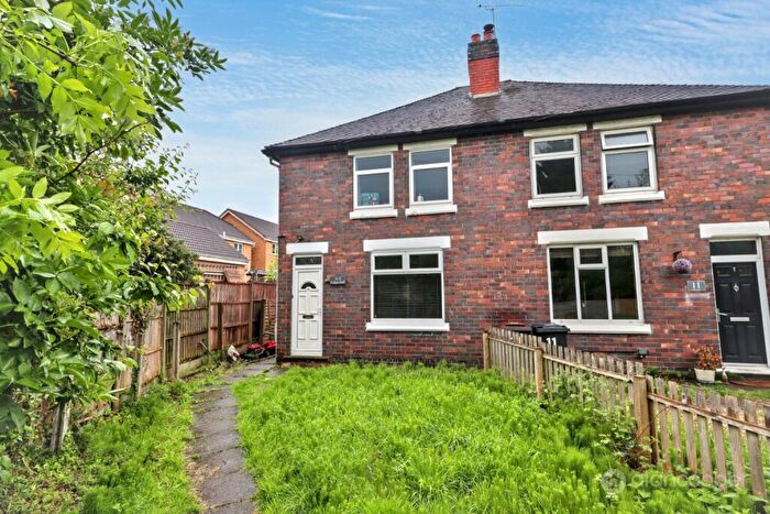 2 Bedroom Semi Detached House For Sale In Alders Lane, Nuneaton, Warwickshire, CV10