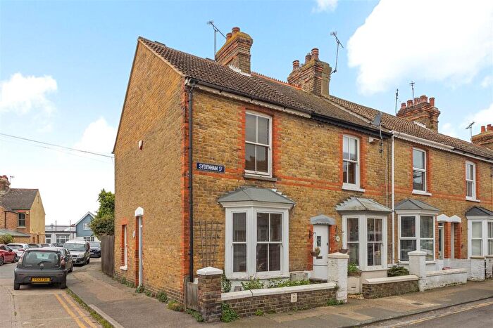 2 Bedroom End Of Terrace House For Sale In Sydenham Street, Whitstable, CT5