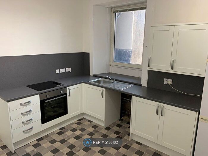 1 Bedroom Flat To Rent In Main Street, Campbeltown, PA28