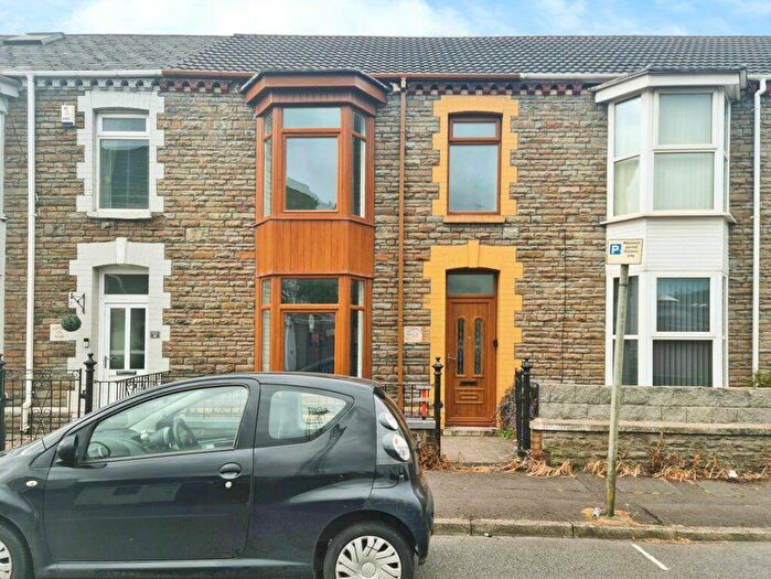 4 Bedroom House To Rent In Hillview Terrace, Port Talbot, SA13