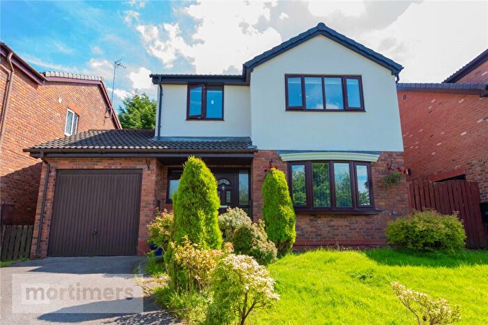 4 Bedroom Detached House For Sale In Hawkshaw Bank Road, Blackburn, Lancashire, BB1