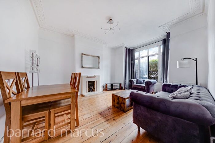 1 Bedroom Flat To Rent In Birchanger Road, London, SE25