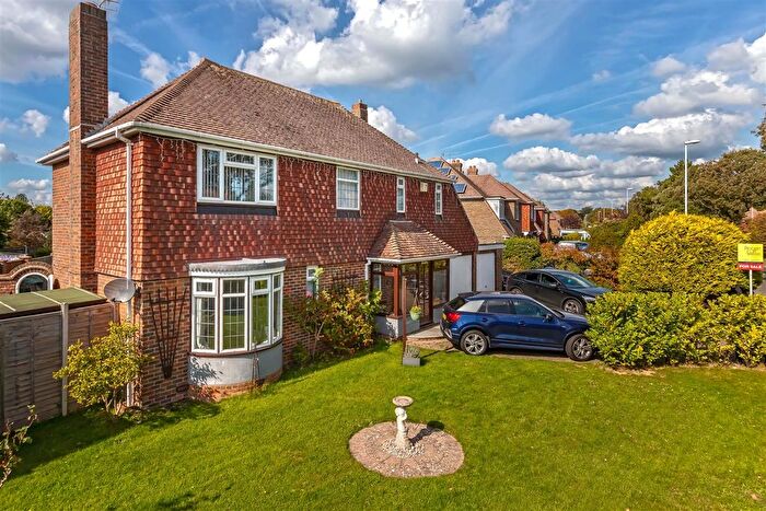 4 Bedroom Detached House For Sale In The Boulevard, Worthing, BN13