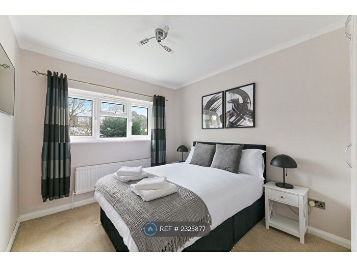 2 Bedroom Terraced House To Rent In Longfellow Road, Worcester Park, KT4