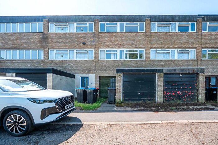 4 Bedroom Terraced House For Sale In Fern Grove, Bletchley, MK2