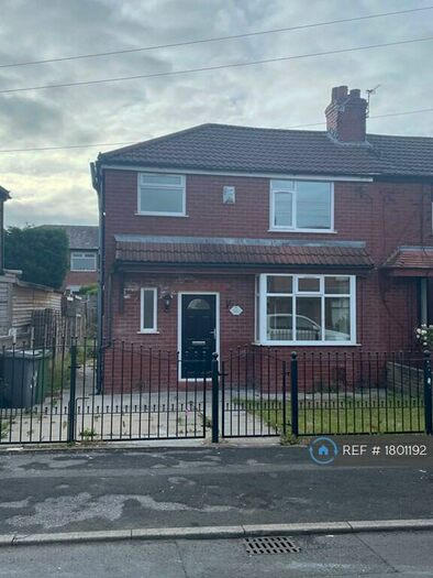 3 Bedroom Semi-Detached House To Rent In Ashdale Crescent, Droylsden, Manchester, M43