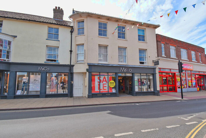 2 Bedroom Flat To Rent In Church Street, Cromer, NR27