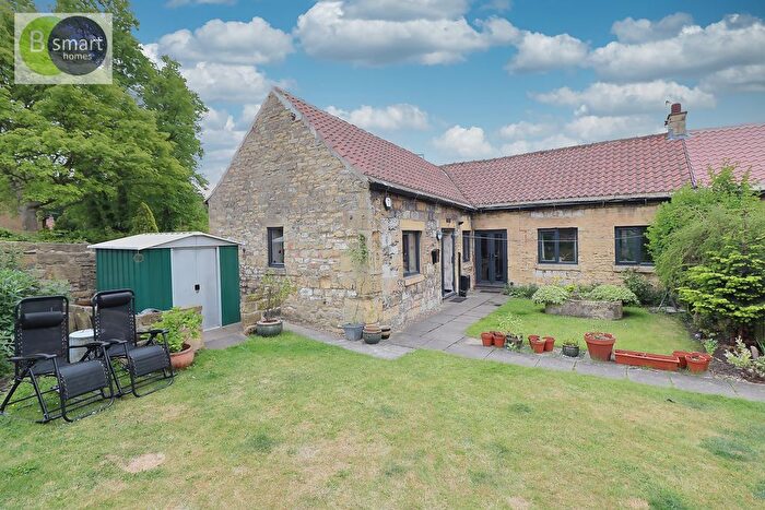 3 Bedroom Barn Conversion For Sale In The Mews, Hickleton, DN5