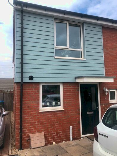 2 Bedroom House To Rent In Howcotte Green, Canley, CV4