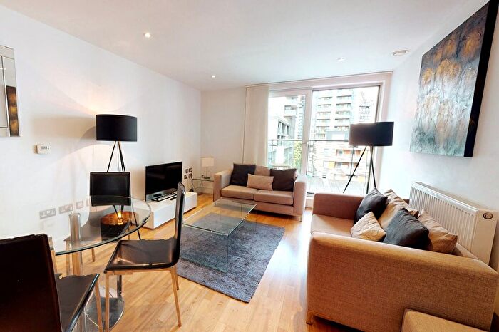 2 Bedroom Flat To Rent In Isle Of Dogs, E14