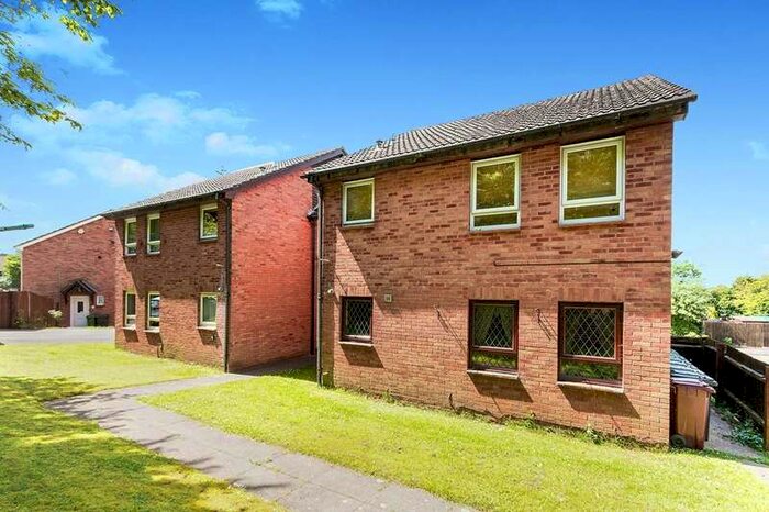 1 Bedroom Leisure Facility Commercial To Rent In Berkeley Drive, Basingstoke, Hampshire, RG22