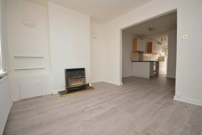 2 Bedroom Terraced House To Rent In Havelock Street, Kettering, NN16