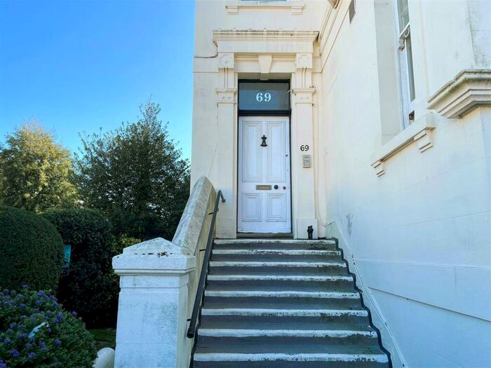 1 Bedroom Flat To Rent In Sackville Road, Hove, BN3
