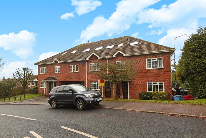 1 Bedroom Flat To Rent In Chesham, Buckinghamshire, HP5