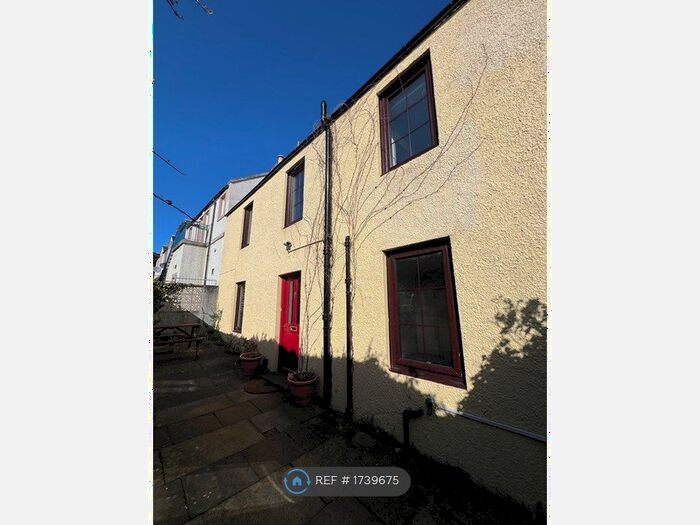 2 Bedroom Detached House To Rent In High Street, Forres, IV36