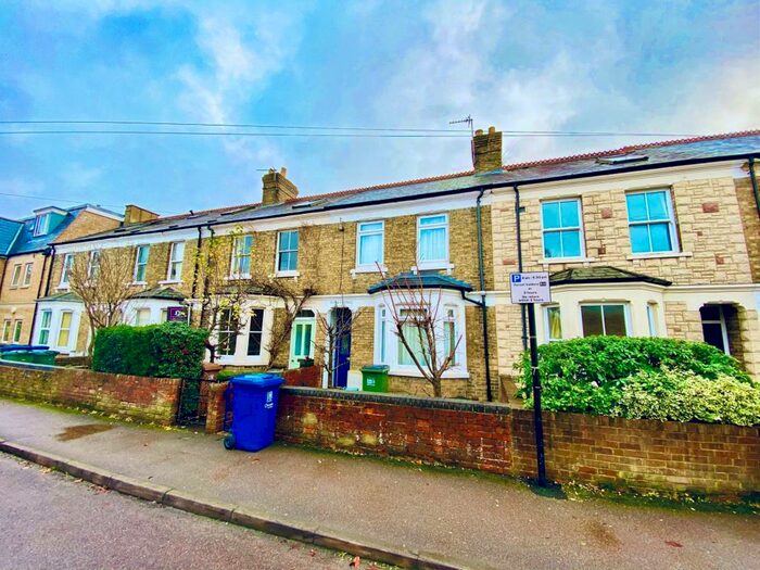 4 Bedroom Terraced House To Rent In Magdalen Road, Cowley, Oxford, OX4