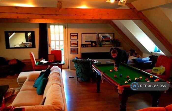 3 Bedroom Penthouse To Rent In Lenham Rd., London, SE12